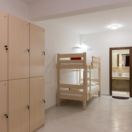 Hostel Free Bird (Adults Only) Дубровник Екстериор снимка